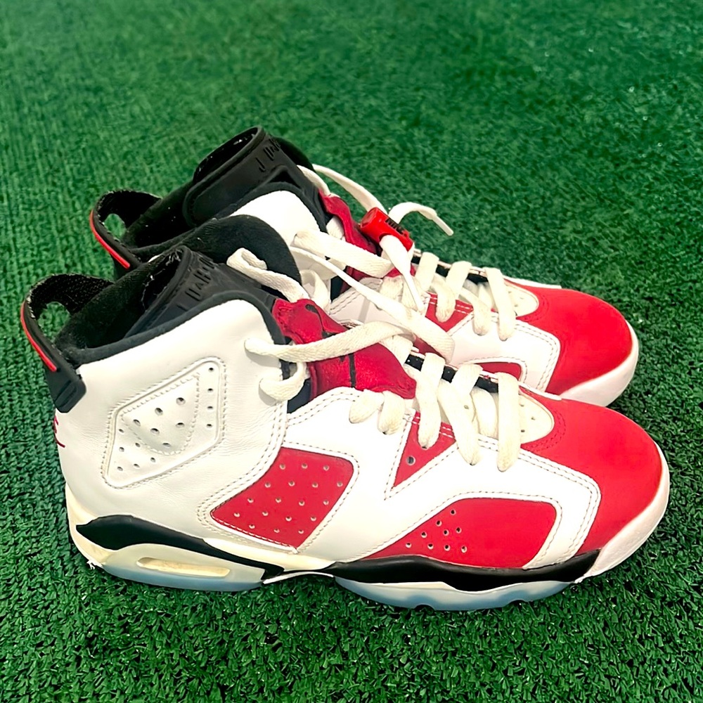 Jordan retro 6 carmine size 4.5y.